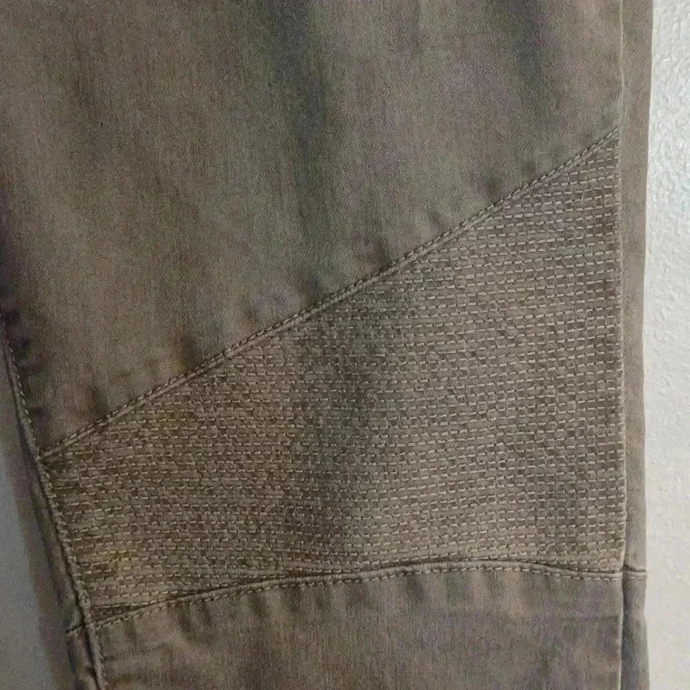 Free people slim fit dark sand‎ color size 30 - Picture 3 of 7